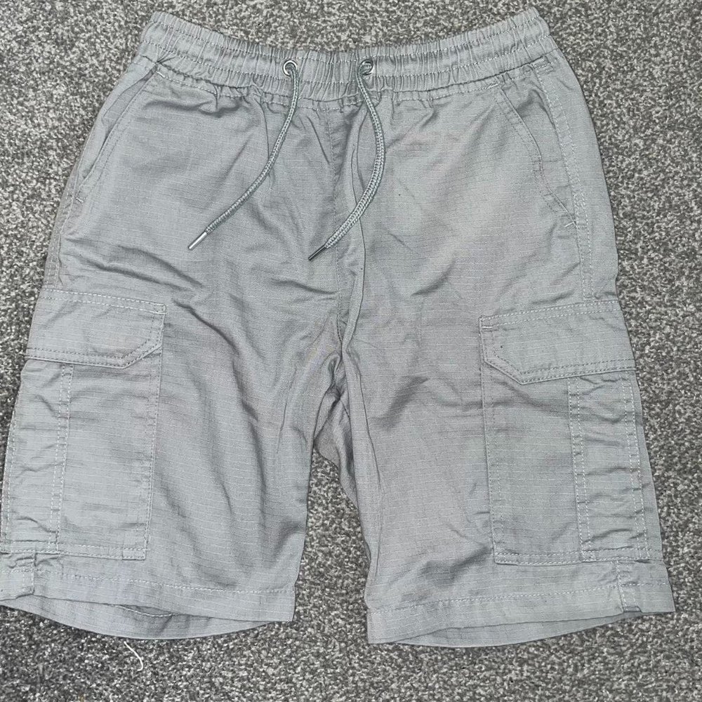 Boohoo Mens Grey Shorts